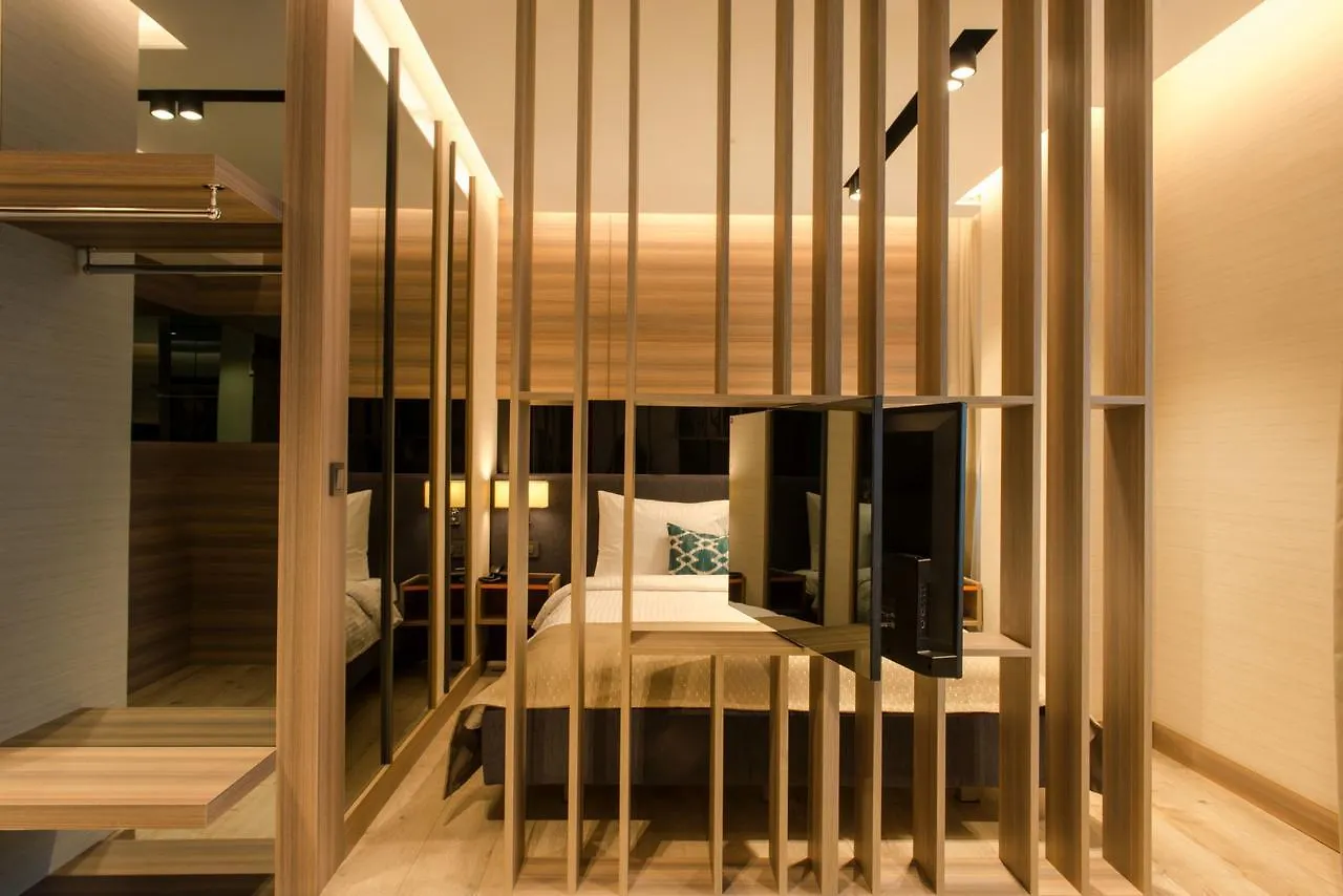 Nish Palace Exlusive Suites Istanbul 4*,